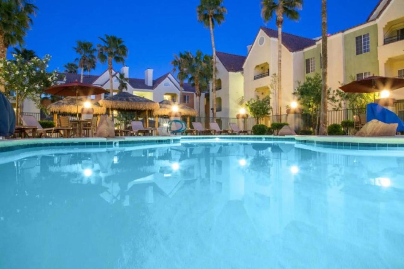 Family Friendly 2bd With Setting Near Сasa de vacaciones Las Vegas