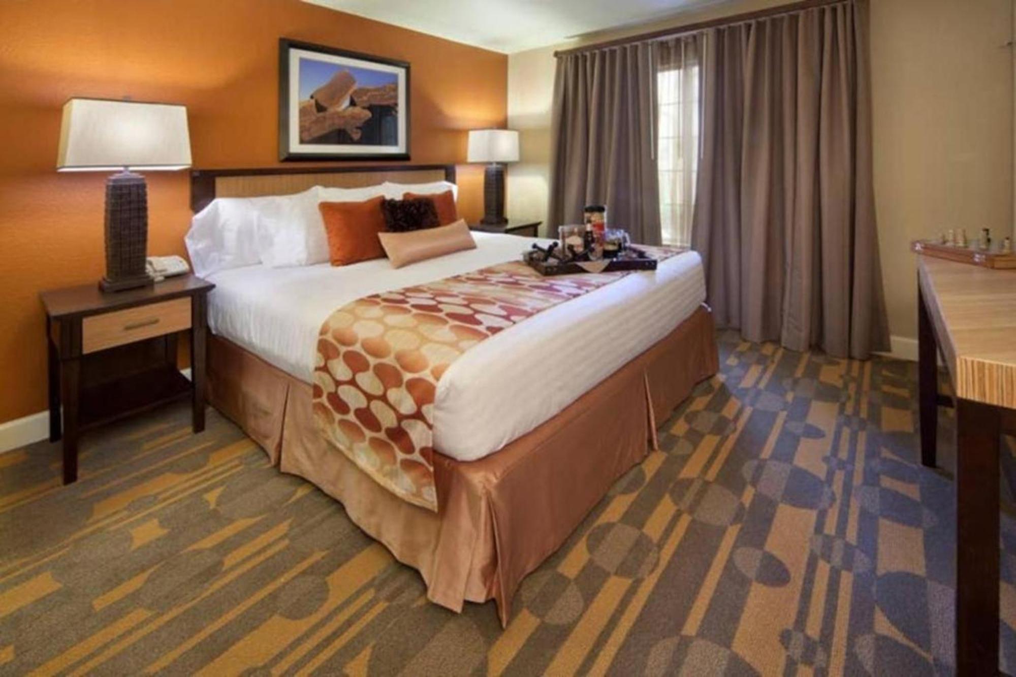 Family Friendly 2bd With Setting Near * Las Vegas